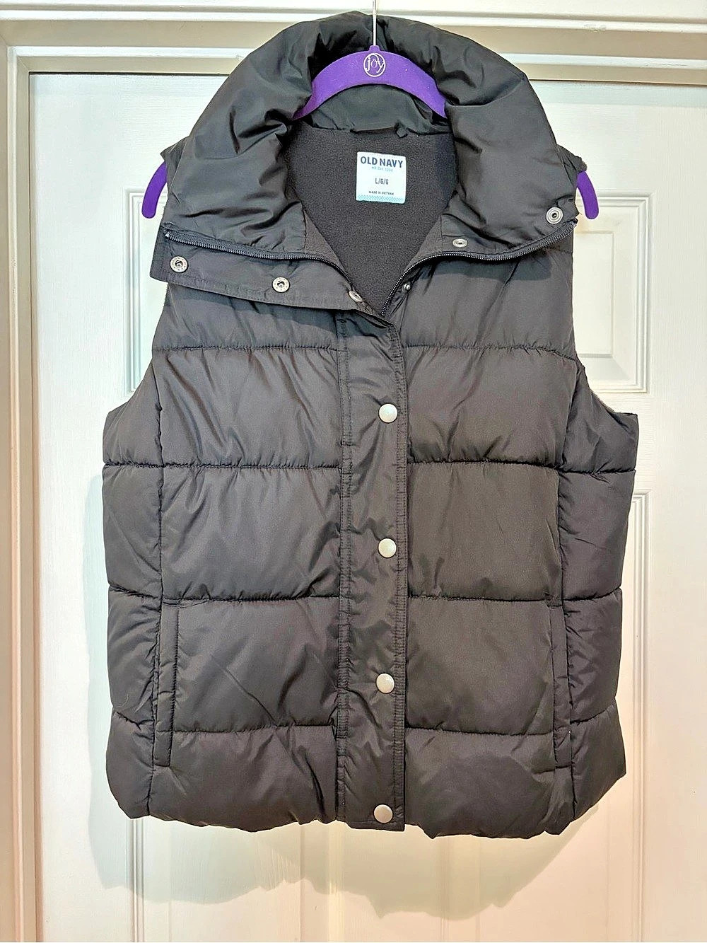 Old Navy Frost-Free Puffer Vest Black Large